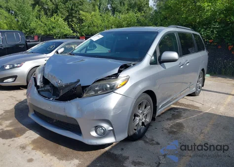 2016 Toyota Sienna Se Premium 8 Passenger из США, поврежденный, VIN 5TDXK3DC1GS739285